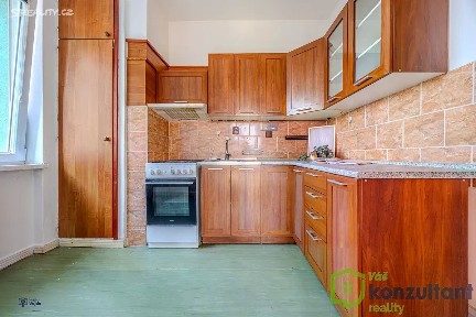 Prodej bytu 3+1 67 m² Hýlova, Ostrava - Výškovice