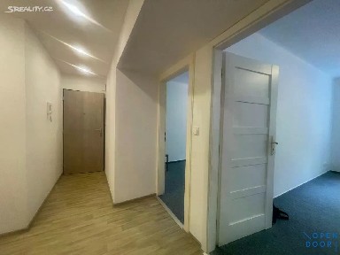 Pronájem kanceláře 54 m² Na Strži, Praha - Krč
