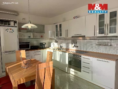 Pronájem bytu 3+1 86 m² Moučná, Poděbrady - Poděbrady III