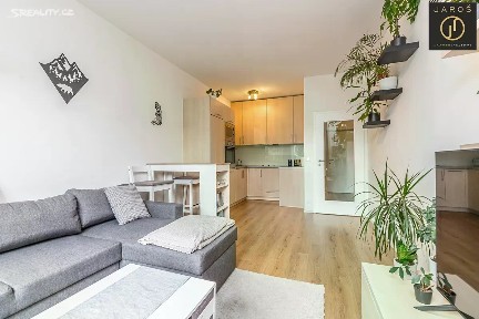 Pronájem bytu 2+kk 49 m² Geologická, Praha - Hlubočepy