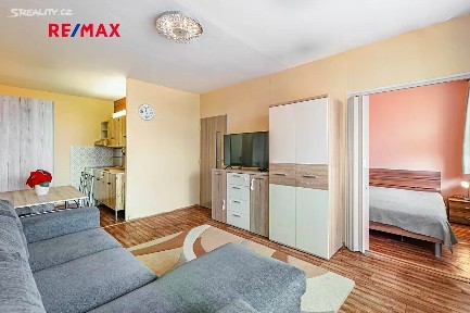 Mnichovo Hradiště, Mladá Boleslav, Jaselská