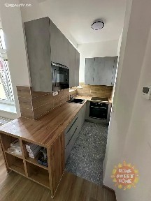 Pronájem bytu 2+kk 54 m² Zikmunda Wintra, Plzeň - Jižní Předměstí