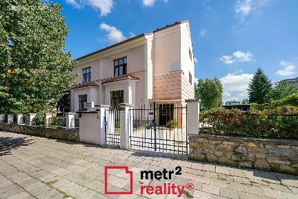 Olomouc, Nová Ulice, Dvořákova