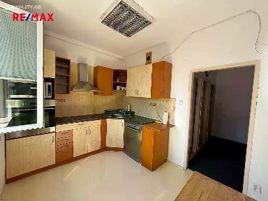 Pronájem bytu 2+1 62 m² Sokolská, Zlín