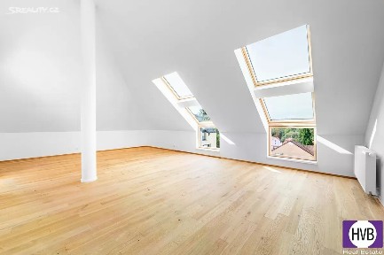 Praha, Praha 8, Střížkov, Střížkovská