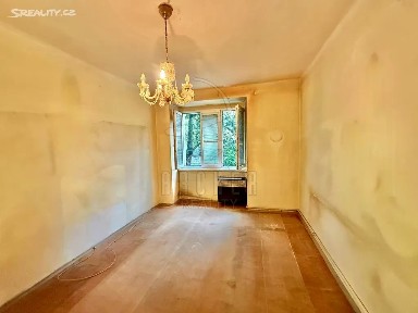 Prodej bytu 1+kk 29 m² Ruská, Praha - Vršovice