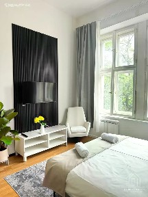 Prodej bytu 2+kk 53 m² Čelakovského sady, Praha - Nové Město