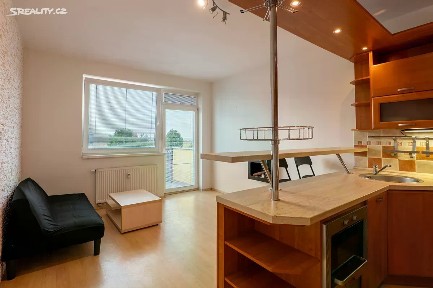 Praha, Praha 9, Vinoř, Českodubská