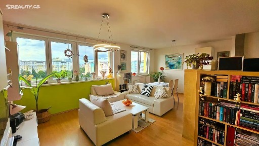 Prodej bytu 2+kk 59 m² Fryčovická, Praha - Letňany