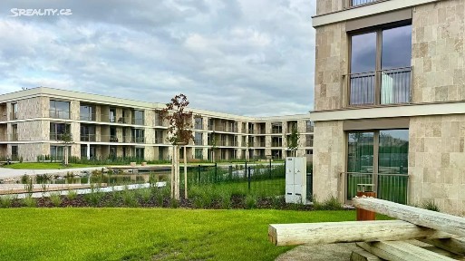 Pronájem bytu 1+kk 38 m² Dřevčická, Brandýs nad Labem-Stará Boleslav - Brandýs nad Labem