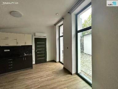 Prodej bytu 1+1 34 m² Michelská, Praha - Michle