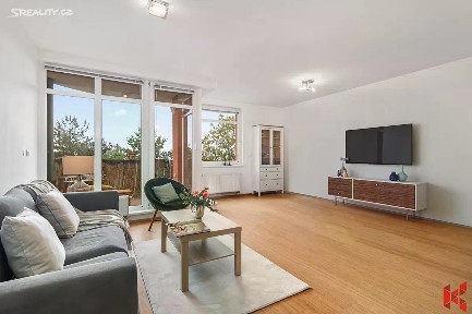 Praha, Praha 8, Libeň, Nad Okrouhlíkem, 7