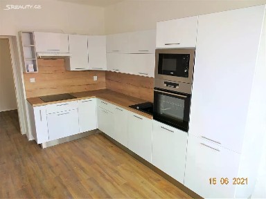 Pronájem bytu 1+1 42 m² Mělnická, Byšice