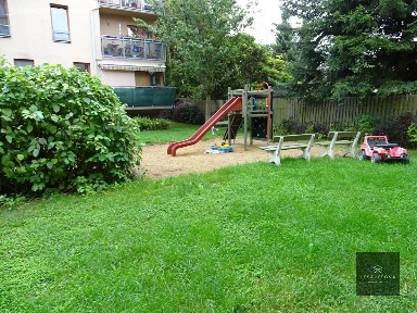 Prodej bytu 2+kk 42 m² Obchodní, Rudná