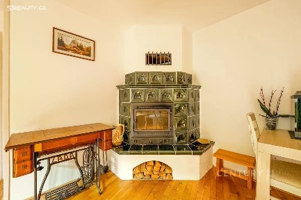 Prodej bytu 3+kk 97 m² Na Vršku, Dolní Břežany