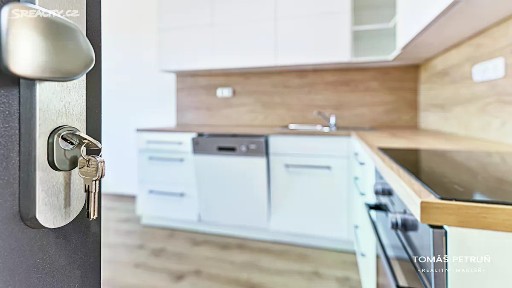 Pronájem bytu 2+kk 54 m² V. J. Kašpara, Hradec Králové - Věkoše