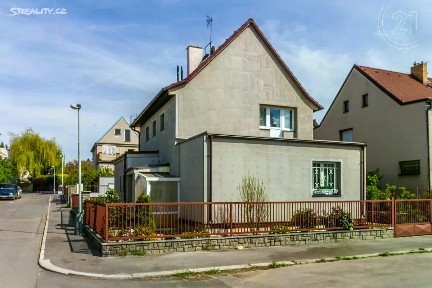 Pronájem rodinného domu 150 m², pozemek 336 m² Jihozápadní III, Praha - Záběhlice