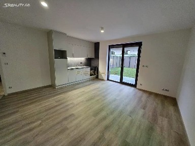 Pronájem bytu 1+kk 38 m² Kleštínek, Brno - Jehnice