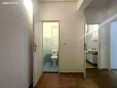 Pronájem bytu 2+1 57 m² Merhautova, Brno - Černá Pole