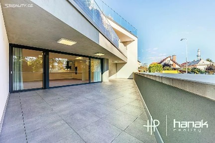 Prodej bytu 3+kk 150 m² Lazecká, Olomouc - Lazce