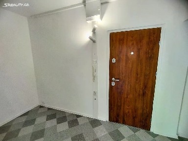 Prodej bytu 2+1 60 m² Pod Nádražím, Kraslice