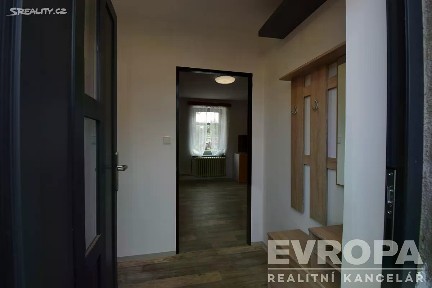 Pronájem bytu 1+kk 24 m² Štipoklasy