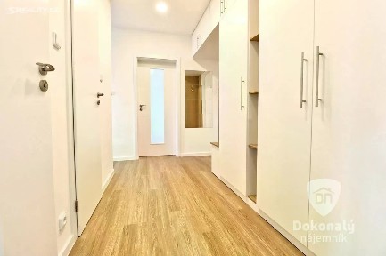 Pronájem bytu 2+1 55 m² Přistoupimská, Praha - Malešice