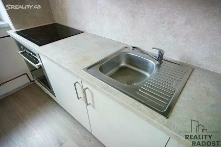 Prodej bytu 2+1 56 m² Komenského, Grygov