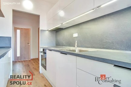 Pronájem bytu 2+1 60 m² A. Kříže, České Budějovice - České Budějovice 5