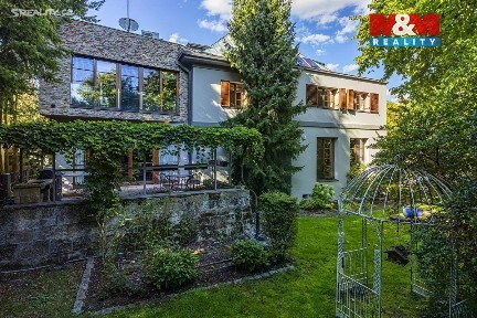 Prodej rodinného domu 320 m², pozemek 2078 m² Unhošťská, Unhošť