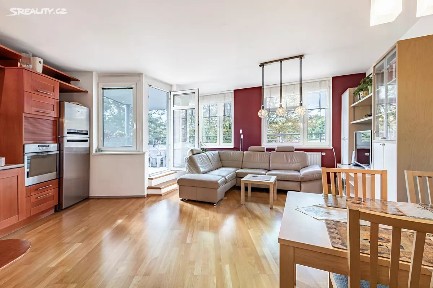 Praha, Praha 5, Jeřabinová