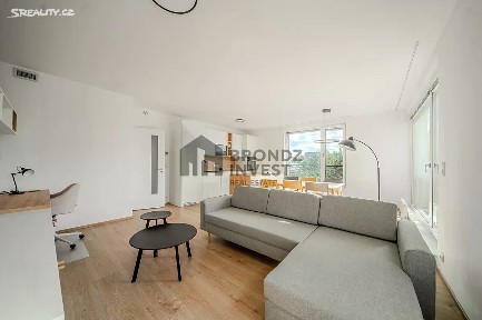 Pronájem bytu 3+kk 83 m² Litoměřická, Praha