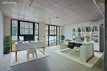 Prodej kanceláře 176 m² Kolbenova, Praha - Vysočany