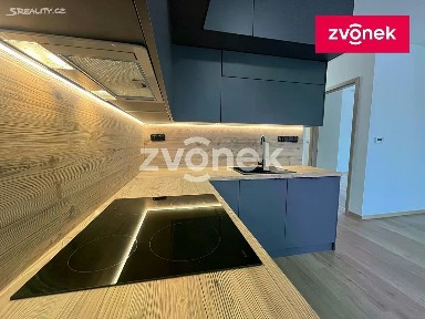 Pronájem bytu 3+kk 76 m² Nad Stráněmi, Zlín