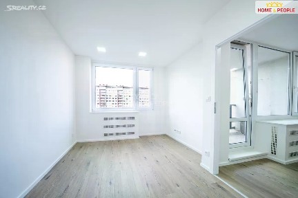 Prodej bytu 3+1 69 m² Chabařovická, Praha - Kobylisy