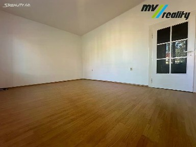 Pronájem bytu 2+kk 50 m² Náměstí B. Hrozného, Lysá nad Labem