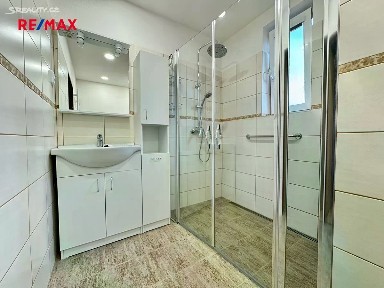 Pronájem bytu 3+kk 101 m² Jabloňová, Hořovice