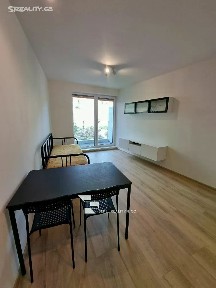 Pronájem bytu 1+kk 28 m² Bystrcká, Brno - Komín
