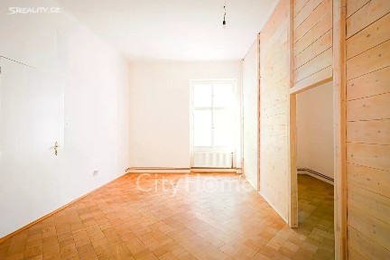 Prodej bytu 3+1 91 m² Mělnická, Praha - Malá Strana