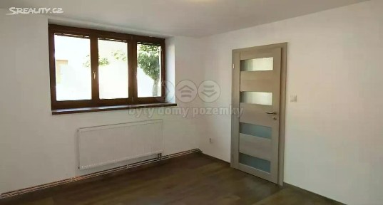 Prodej bytu 3+1 72 m² Masarykovo náměstí, Týnec nad Labem