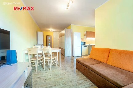 Prodej bytu 3+1 72 m² Masarykova, Kolín - Kolín II