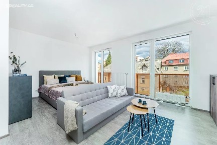 Prodej bytu 1+kk 37 m² Na Perštýně, Liberec - Liberec IV-Perštýn