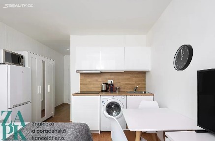 Pronájem bytu 1+kk 22 m² Ústí nad Labem