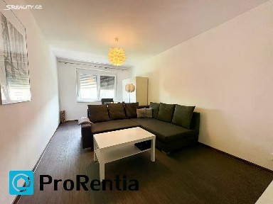 Luštěnice, Mladá Boleslav, Zelená