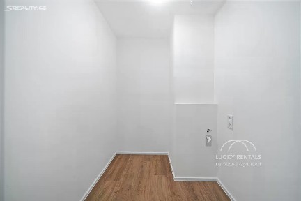 Pronájem bytu 2+kk 47 m² Líbalova, Praha - Chodov