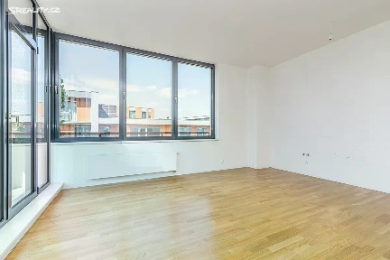 Prodej bytu 3+kk 75 m² Malešická, Praha - Žižkov