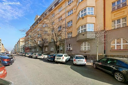 Prodej bytu 3+1 137 m² Čáslavská, Praha - Vinohrady