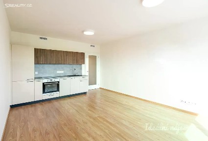 Praha, Praha 4, Kamýk, Zimova