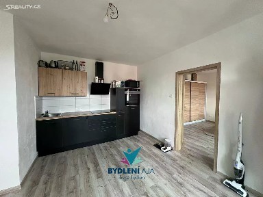 Prodej bytu 1+1 48 m² Československých legií, Teplice - Trnovany
