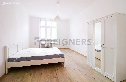 Pronájem bytu 3+1 110 m² Gorkého, Brno - Veveří